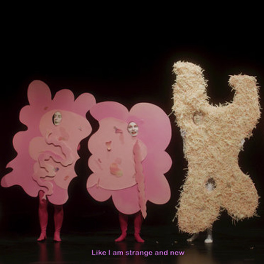 Louise Siffert, Gut Feelings, film, 25’, 2020. Tenderfluid #1 _ Honky Tonk Fields _ Comissaires d'exposition : Collectif Enoki + Pascal Mouisset_ EXPOSITION : 6 – 18 JUILLET 2021 _ ESPACE VOLTAIRE : 75011 Paris _ avec le soutien de Plateau Urbain et de la DRAC Île-de-France dans le cadre l’Été Culturel. #tenderfluid #honkytonkfields