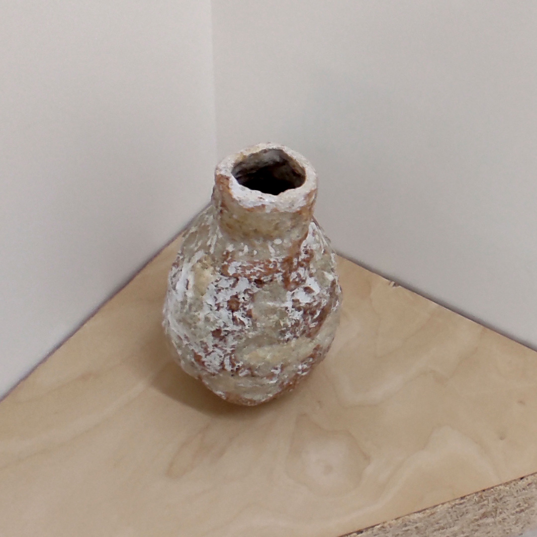 Natsuko Uchino, Sans-titre, technique mixte, céramique, 2013. Tenderfluid #1 _ Honky Tonk Fields _ Comissaires d'exposition : Collectif Enoki + Pascal Mouisset_ EXPOSITION : 6 – 18 JUILLET 2021 _ ESPACE VOLTAIRE : 75011 Paris _ avec le soutien de Plateau Urbain et de la DRAC Île-de-France dans le cadre l’Été Culturel. #tenderfluid #honkytonkfields