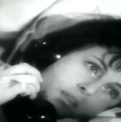 Roberto Rossellini; Una Voce Umana; italie; L'Amore; Due storie d'amore; Film; 1948; Expo Tenderfluid#2 : Voci Umane; #VociUmane; @tender.fluid; curator; Marie Gayet; Pascal Mouisset; curator; artiste-curator; peintre; écrivaine; critiques; espace d'exposition; in situ; voix humaine; voix céleste; voix animale; orgue; chapelle; balcon; piston; geste curatorial; rendre visible; écho; titre de l'exposition; #vociumane; Voci Umane; tenderfluid; @tenderfluid; tenderlyfluid; tenderfluid.org; video; boucle; dispositif de captation; hapelle Sainte-Jeanne-d’Arc; couvent; Jeanne-d’Arc; son; rythme; vibrations; larynx; parole; dialogue; cordes vocales; cordes; sifflement; cris de l'espèce; chant; cantatrice; soprano; La voix du vent; entendre des voix; Écouter la voix; belles voix; la voix de la raisonVoci Umane; Jmusique; son; voix; art contemporain; artist; exposition collective; regroupement artistique; collectif; tendre; fluide; alternatif; run-space; Olivier Bémer; Marine Billet; Judith Deschamps; Emma Dusong; Jérémy Faivre; Juliette Gelli~; Lorraine Hellwig; Christine Herzer; Shayna Klee; Laurent Lacotte; Juliette Lemontey; Camille Llobet; Martin Monchicourt; Marion Moskowitz; Pascal Mouisset; Boryana Petkova; Scalarstation; Doriane Souilhol; Valentin Van Der Meulen; Mélanie Yvon; Clarisse Dachy; Jawaher Aka; adaptation cinématographique; Voix Humaine; Jean Cocteau; Anna Magnani; touchante; fragile; rélame; histoire d'amour; téléphone; dysfonctionne